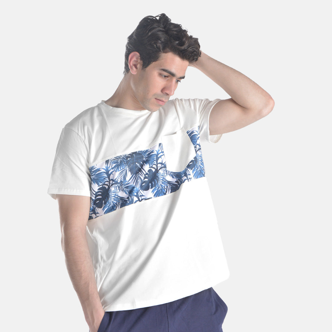 Palm leaves short sleeved pocketed T-shirt